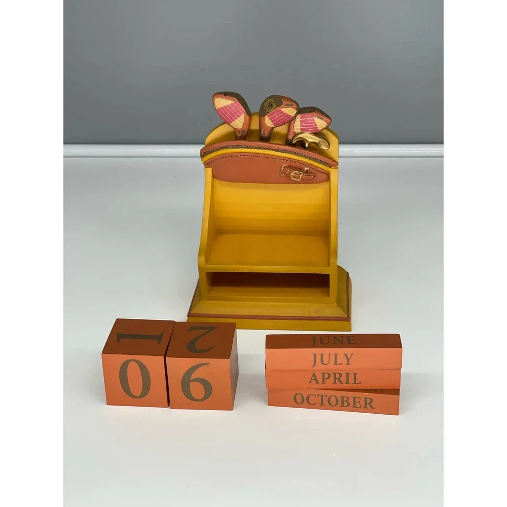 Hallmark Desk Perpetual Calendar Golf Club NWOT